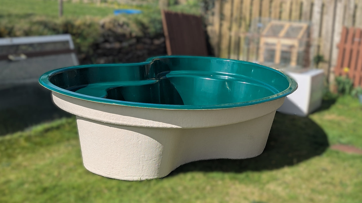 Nevada Fibreglass Pond | 3635L | 800 gallons
